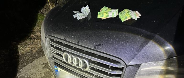 Тримання під вартою: в Ужгороді обрано запобіжний захід черговому переправнику військовозобов’язаних