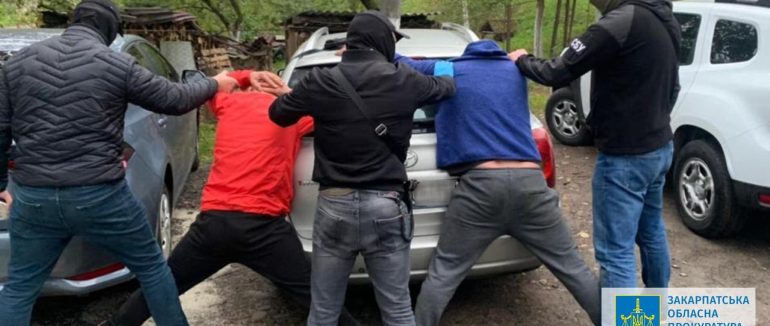 На Закарпатті судитимуть організовану злочинну групу
