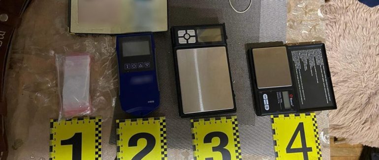 У Виноградові затримали “на гарячому” наркоторговця