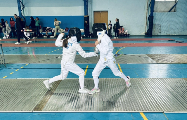 В Ужгороді провели місцевий етап Всеукраїнської ліги Миронюка з фехтування на шпагах “Горець-2024”