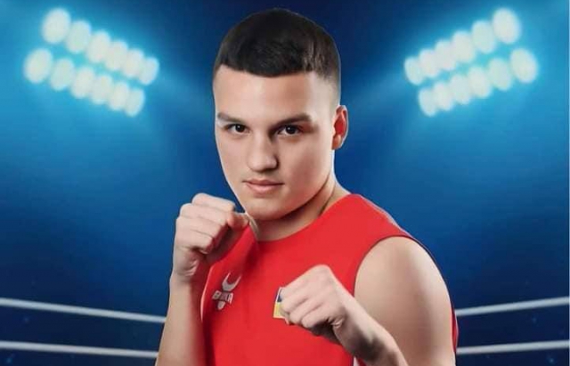 Боксер з Мукачева Ростислав Трусов виборов ІІІ місце на чемпіонаті України
