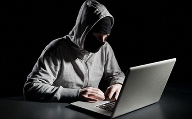 На Закарпатті шахраї від імені голови ОВА просять гроші