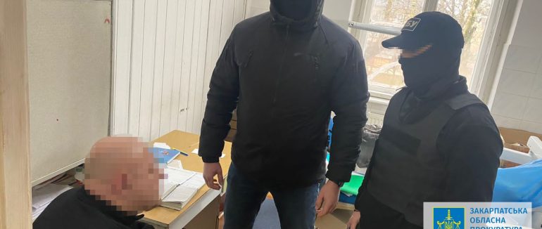 На Закарпатті судитимуть одного з членів ВЛК, який організував схему ухилення від мобілізації