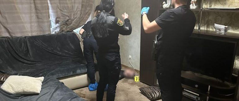 Задушив до смерті: ужгородець, якого підозрюють у вбивстві мешканки Київщини, перебуватиме під вартою