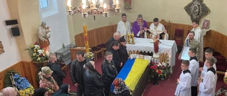 На Закарпатті попрощалися із полеглим Героєм Петром Гудаком