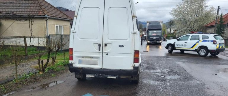 У Сваляві під колесами авто загинула 76-річна жінка