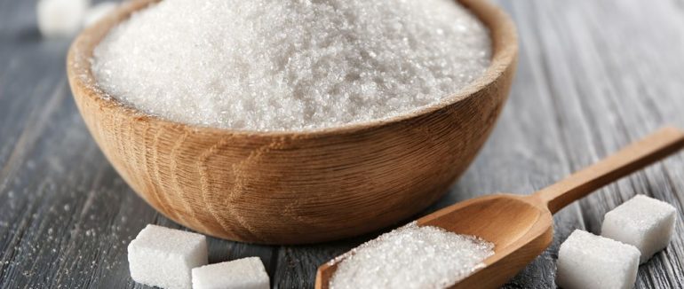 Сіль і цукор: користь і шкода найпопулярніших спецій
