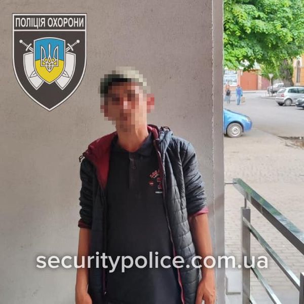 Поліцейські охорони Закарпаття знайшли вкрадений велосипед