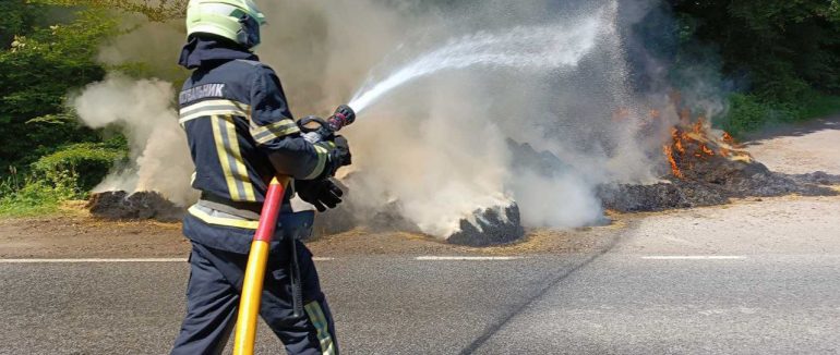 На Закарпатті за добу вогнеборці ліквідували 5 пожеж на відкритих територіях