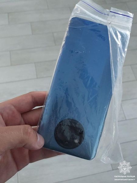 В Ужгорді затримали ймовірного крадія мобільного телефона