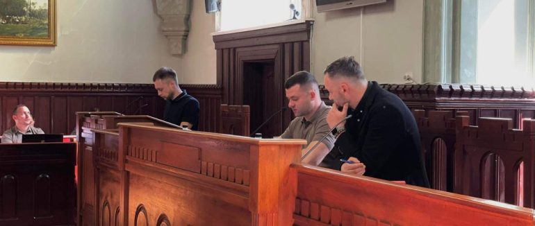 У Мукачеві демонтують ще 9 сітілайтів