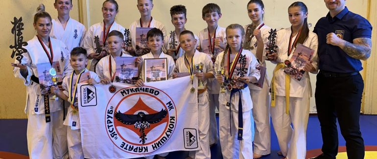 Мукачівські “Яструби” вибороли переможні місця на Чемпіонаті України з Кіокушинкайкан Карате