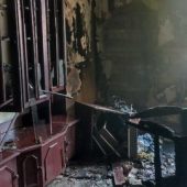 Будинок у вогні: в Королеві сталася пожежа з дитиною в хаті (ФОТО)