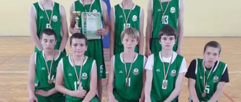 Вихованці мукачівської СОК ДЮСШ стали обласними призерами з баскетболу