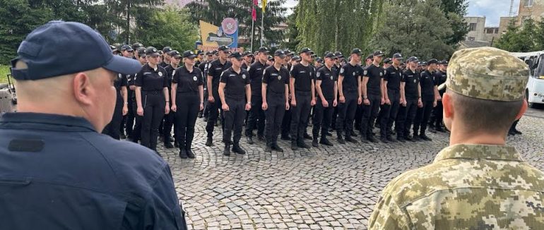 На Закарпаття прибуло кілька сотень курсантів, які допомагатимуть прикордонникам охороняти кордон