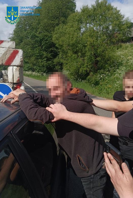 Вбив брата та намагався втекти за межі області: мешканця Тячівщини взяли під варту без права на заставу