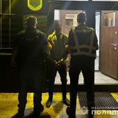 У Берегові поліція затримала зловмисників, які напали на пенсіонера (ФОТО)
