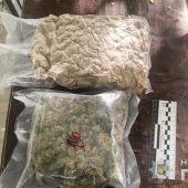 Влучна перевірка: дільничні офіцери Ужгорода затримали наркоторговця (ФОТО)