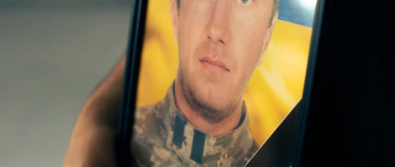 У Мукачеві попрощалися з полеглим Героєм Юрієм Глушком