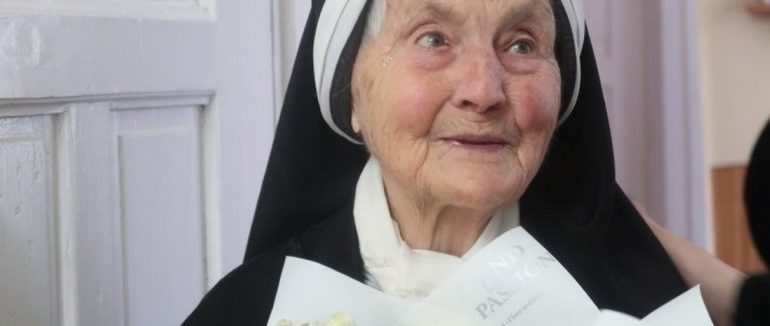 На Закарпатті черниця святкує 105-річний ювілей