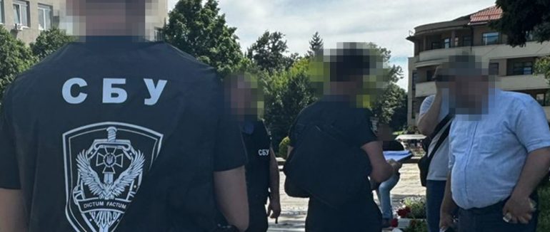 СБУ і Нацполіція затримали депутата Ужгородської міськради на хабарі за відстрочку від мобілізації