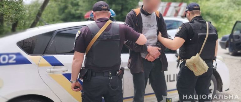 У Рахівському районі затримали вбивцю, який намагався покинути область