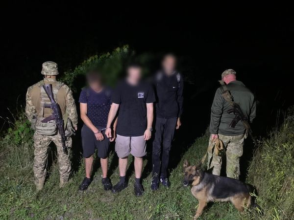 Сім “водолазів”: прикордонники Мукачівського загону затримали ухилянтів (ФОТО)