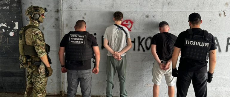 6500 доларів за перетин кордону: в Ужгородському районі ліквідували канал незаконного переправлення призовників