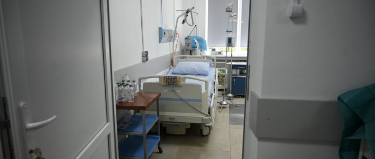 Відновлене і сучасне: у Свалявській лікарні запрацювало відремонтоване відділення анестезіології та інтенсивної терапії (ФОТО)