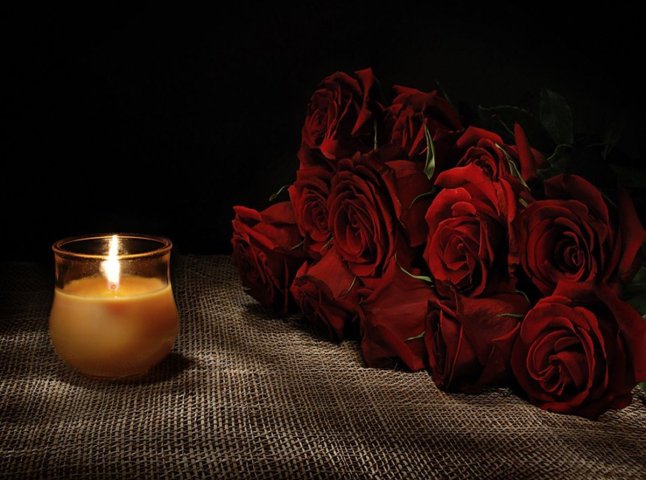 Залишились дружина і двоє дітей: на Ужгородщині поховали Героя