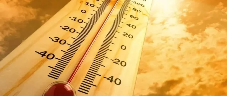 Нестерпна спека в Україні: в Ужгороді та ще 10 областях зафіксували температурні рекорди