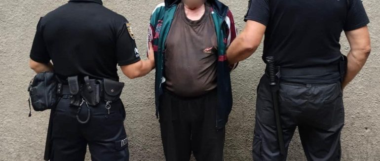 В Іршаві пʼяний водія наїхав на жінку-пішохода та втік з місця події: потерпіла загинула