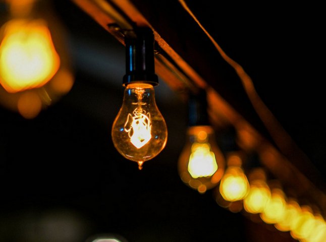 “Закарпаттяобленерго” скасувало графіки відключень до 18 години