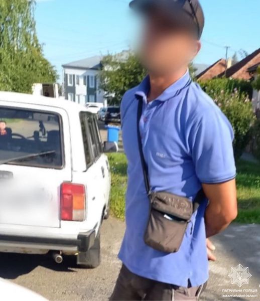 Водій “під наркотиками”: в Мукачеві затримали нетверезого керманича (ФОТО)