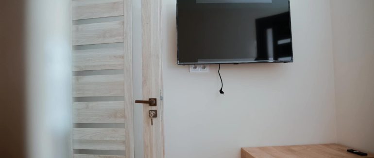 Шелтер для матерів: у Берегові завершують будівництво на 8 мільйонів гривень (ФОТО)