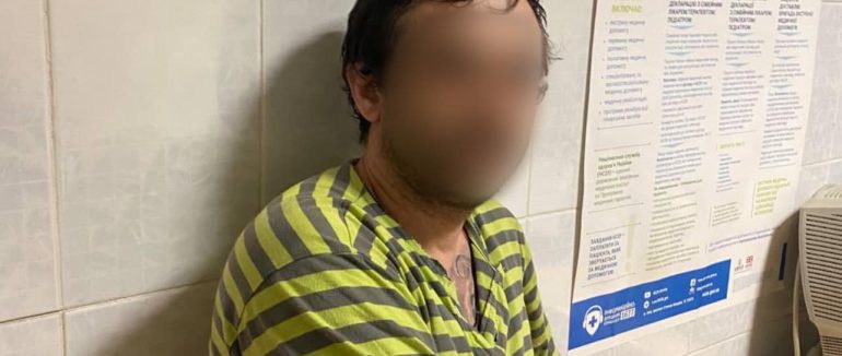 В Ужгороді водій під кайфом збив патрульного (ВІДЕО)