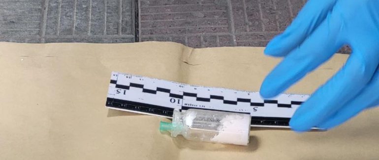 В Ужгороді виявили чоловіка, який мав із собою наркотики