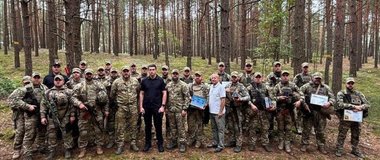 Закарпатським бійцям зведеної бригади Нацполіції «Скеля» вручили відзнаки та нагороди