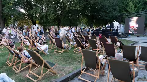 В Ужгороді просто неба провели показ фільму «Люксембург, Люксембург»