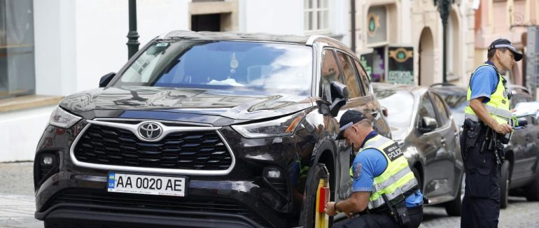 Стало відомо, скільки українських автомобілів зареєстровані в Чехії