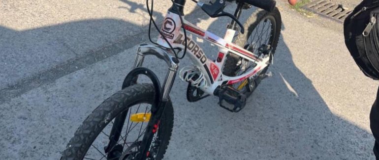 В Ужгороді патрульні виявили чоловіка, який вкрав велосипед