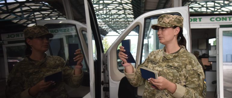 На кордоні з Угорщиною прикордонники виявили українця з фальшивими документами