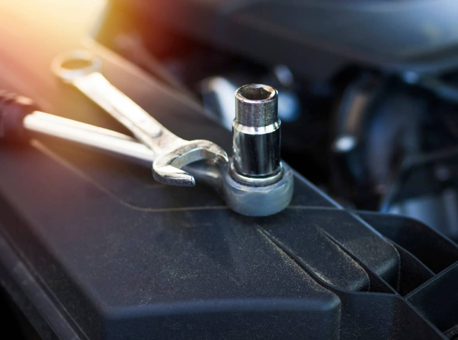 Понад 15 тисяч гривень зарплати: 10 вакансій на Закарпатті у вересні