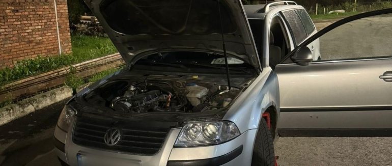 На Закарпатті прикордонники виявили авто, яке розшукує Інтерполо