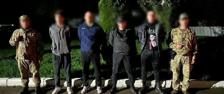 Чотирьох «водолазів» прикордонники опівночі затримали біля Тиси