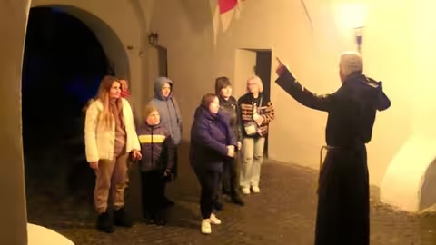 Майже пів мільйона для ЗСУ зібрали за рік під час вечірніх екскурсій в замку “Паланок”