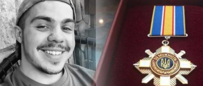 Зеленський відзначив орденом “За мужність” полеглого захисника із Закарпаття Олександра Мішака