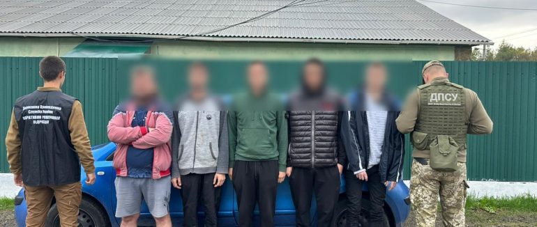 П’ятеро жителів Дніпропетровщини збиралися поза пунктами пропуску потрапити в Румунію