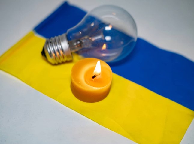 Екстренні відключення через російські обстріли: Укренерго про стан енергосистеми