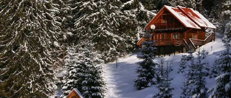 Зимовий відпочинок на Закарпатті: казкова атмосфера серед засніжених гір